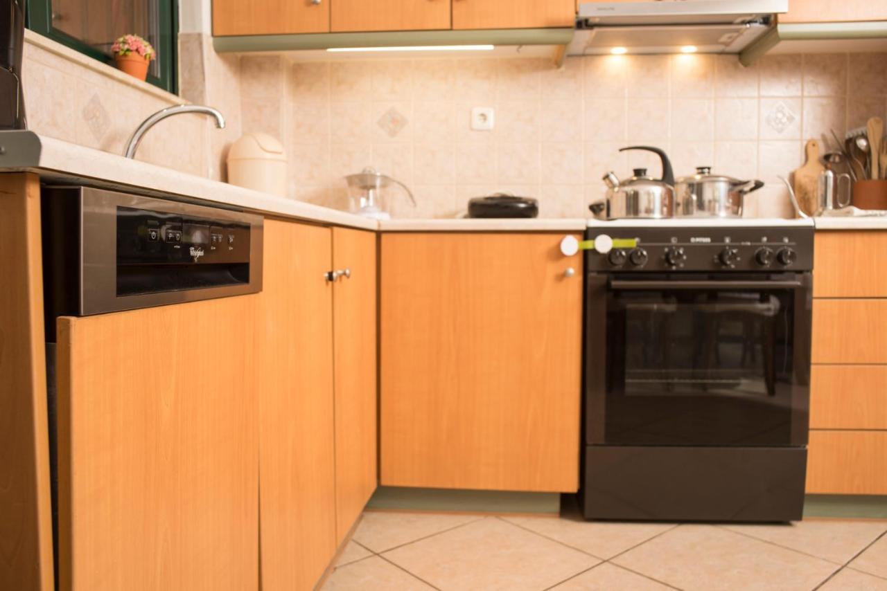 Maisonette With Garden In The Heart Of The Historical Kalamata Center Luaran gambar